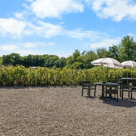 Frothi - 550m From The Sea By Interhome *