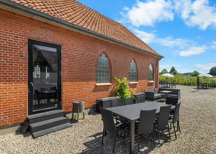 Frothi - 550m From The Sea By Interhome *